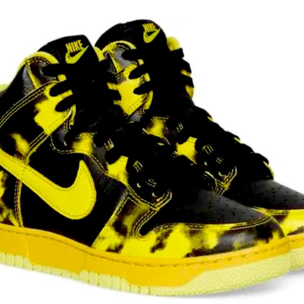 Stylish kicks